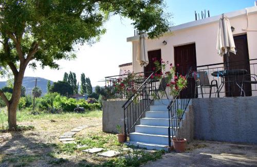 Eresos-Antissa Apartment | Chliara apartments by Tzalas