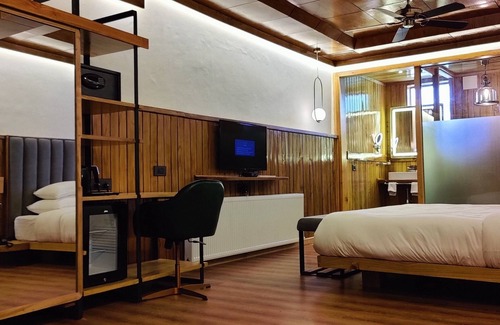 Leh Hotel | Cho Palace