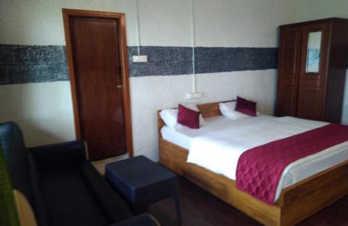 Salem Hotel | Cholai Resorts & Hotels