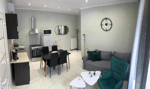 Nestos House | Christina Apartments
