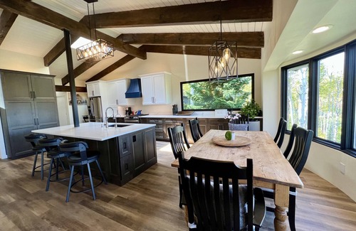 Snowmass Village House | Christmas in Beautiful Snowmass Village! Hot tub, Sauna and Cold Plunge!