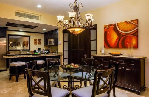 Romantic Zone Resort | Christmas Week in a 3 Bedroom Lock-Off Oceanfront Suite @ Garza Blanca PVR