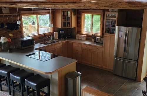 Kalispell House | Christy's Cottage, Waterfront w/slide & Ice Shanty