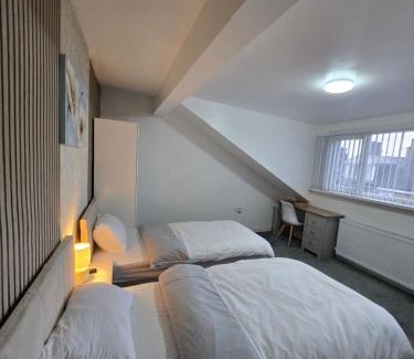 Bradford House | Chub twin bed
