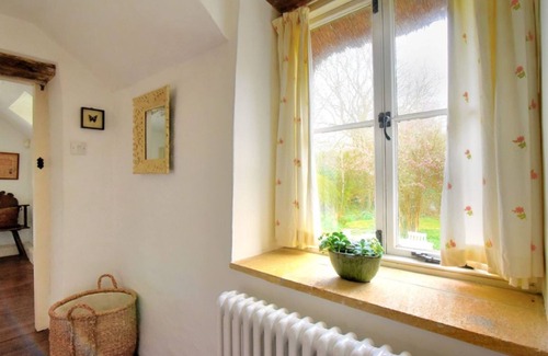 Whitchurch Canonicorum Cottage | Church Cottage