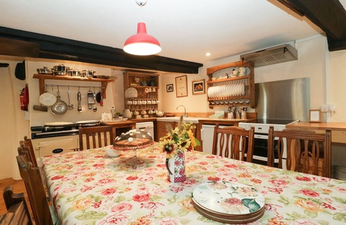 Winsham Cottage | Church Farmhouse