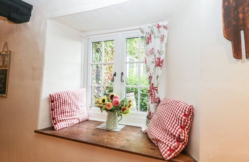 Winsham Cottage | Church Farmhouse