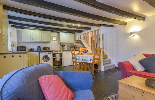 Blisland Cottage | CHURCHGATE COTTAGE, pet friendly in Blisland