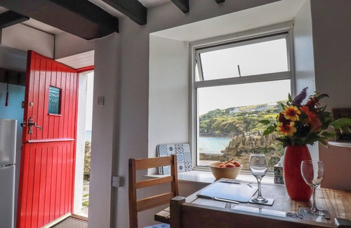 Portmellon Cottage | CHY RANI, pet friendly, character holiday cottage in Mevagissey