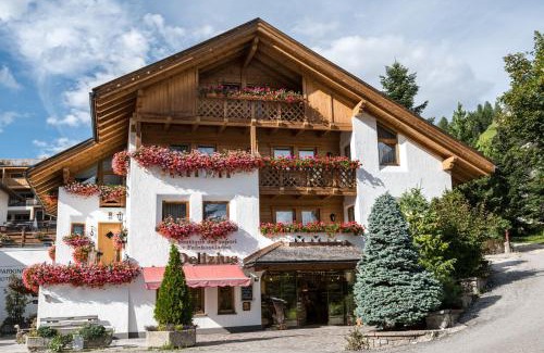 San Cassiano Apartment | Ciasa Scjadu