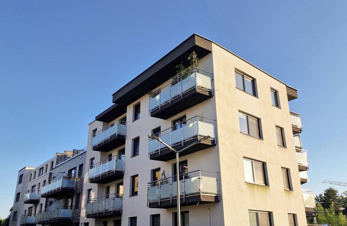 Zakrzowek Apartment | Cichy apartament z balkonem i prywatnym parkingiem