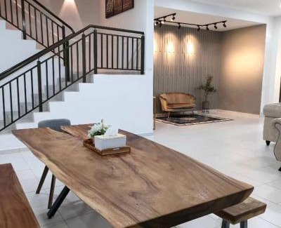 Bukit Rambai House | Cik Yam Homestay Pool, Melaka l For Malay Only