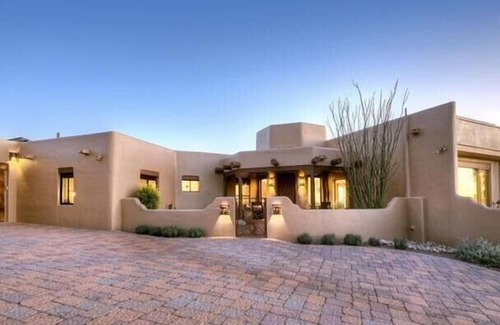 Cimarron Foothills Estates House | Cimarron: Spectacular city and mountain views, pool, hot tub, and more!