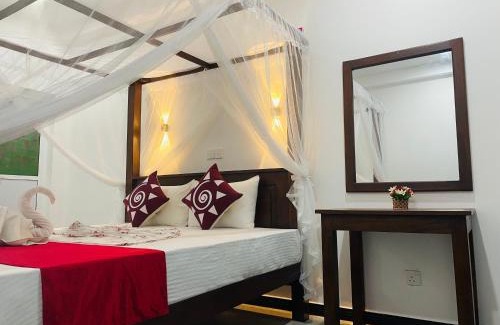 Hikkaduwa Hotel | Cinnamon City