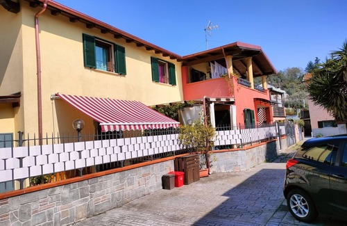 Arcola House | Cinque Terre, Lerici,Geneva's Little House