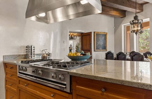Northeast Santa Fe Villa | Circle Drive Main House