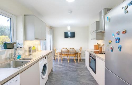 Chichester House | Cissa