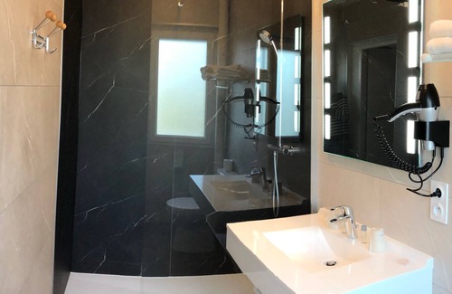 Royan Hotel | Cit'hotel Atlantis