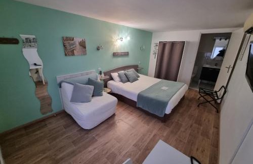 Medis Hotel | Cit'Hotel Les Atlantes Royan