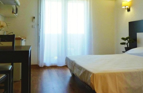 Saint-Florent Apartment | Citadelle Resort, St Florent with communal pool, Studio
