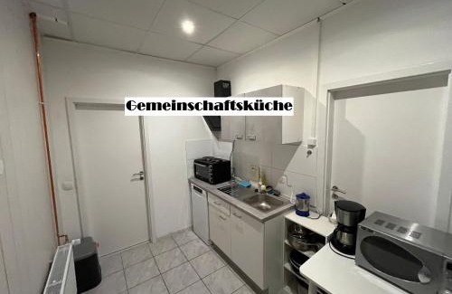 Neumuenster Apartment | City Apartments direkt am Hauptbahnhof - Perfekt für Pendler und Monteure