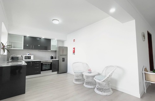Ponta Delgada Apartment | City Balcony, centro histórico de Ponta Delgada