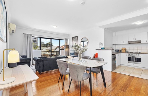 East Perth Apartment | City Bloom by Sepal - 2BDR The intercom no longer works due to the hotel closure.
