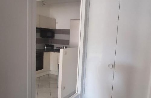 Bar-le-Duc Apartment | City Break en centre-ville, proche commodités et sites naturels - FR-1-585-77