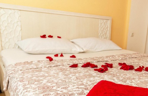 Omsk Apartment | City Center Маяковского 97