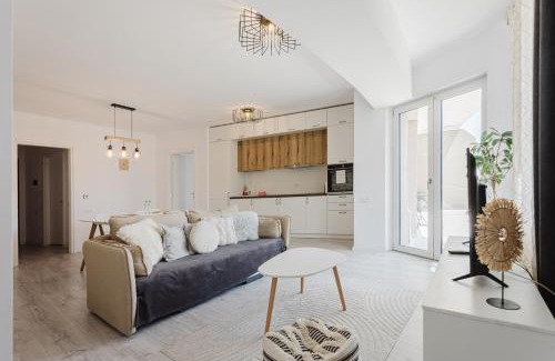 Resita Apartment | City Center Accommodation - 108