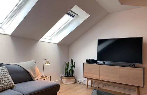 Downtown Angers Apartment | City center/quiet/bike room