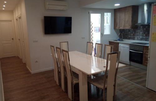 Barrio del Carmen Apartment | City center where Falla starts