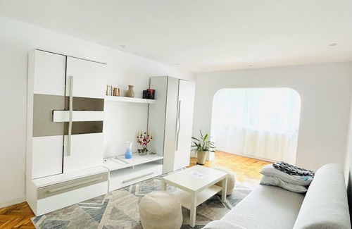 Cluj-Napoca Apartment | City centre apartment!Spacious,peaceful,pet friendly,close to attractions.