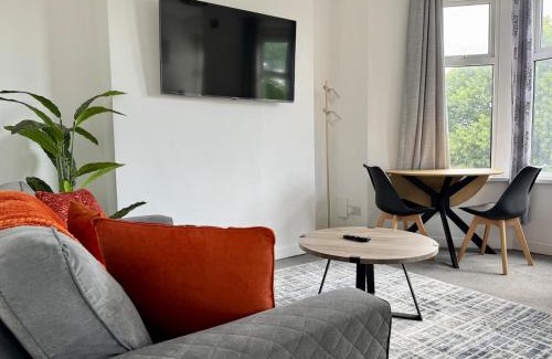 Grangetown Apartment | City Centre Embankment Apartments Superb Location