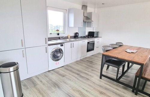 Titanic Quarter Apartment | City Centre Penthouse Apartment