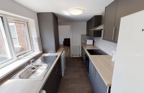 Sunderland House | City Centre-Uni Cottage - Ideal Location