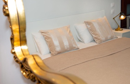 Thasos Town Apartment | City Chic Apartments