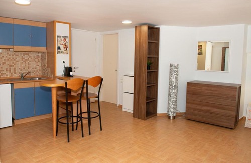 Thasos Town Apartment | City Chic Apartments