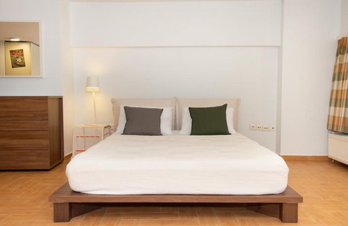 Thasos Town Apartment | City Chic Apartments