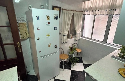 Carretera de Cadiz Apartment | City Comfort Near Train & Bus, Walk to Beach