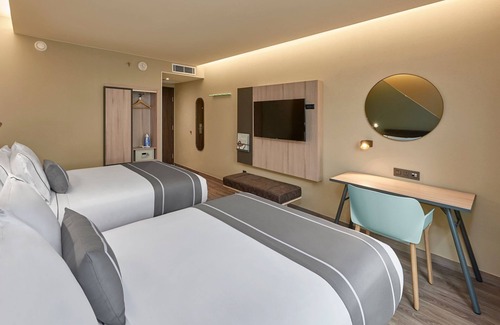 Marina Mazatlan Hotel | City Express Plus by Marriott Mazatlán