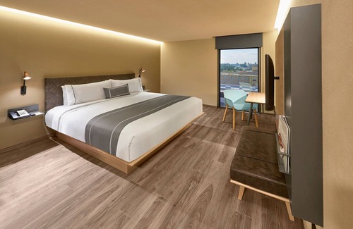 Tampico Hotel | City Express Plus by Marriott Tampico