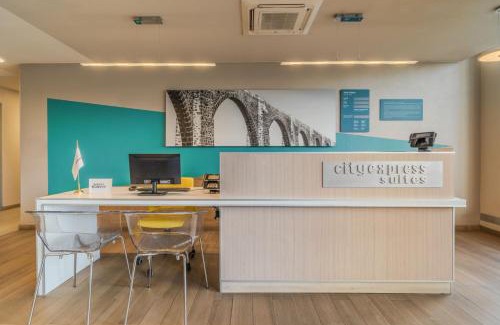 Jurica Apartment | City Express Suites by Marriott Queretaro