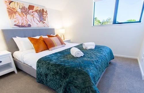 Linwood House | City Fringe close to Avon River