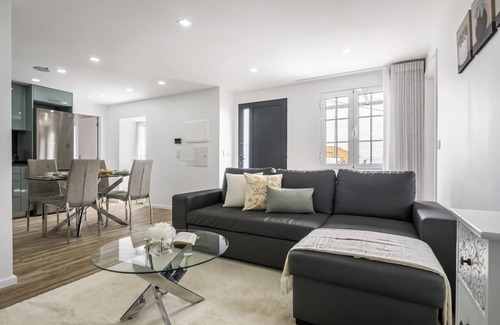 Sao Roque Ski Chalet | City Haven by Madeira Sun Travel