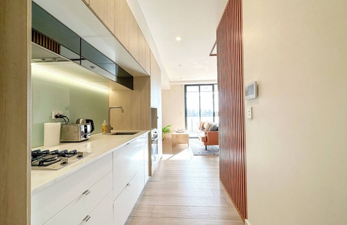 Ashfield Apartment | City Living Made Easy 1 Bed Apt in Ashfield Heart