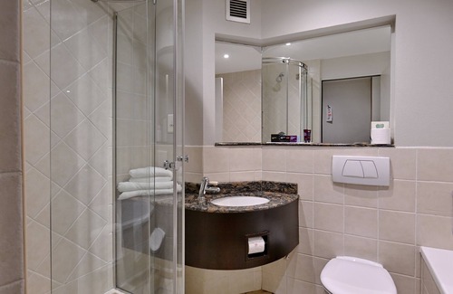 Sandown Hotel | City Lodge Hotel Sandton, Morningside