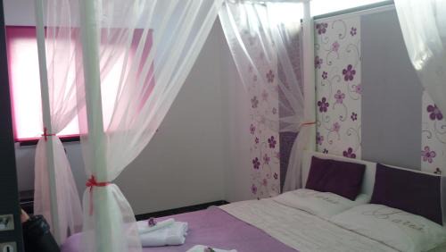 Sector 1 House | City Lux Villa