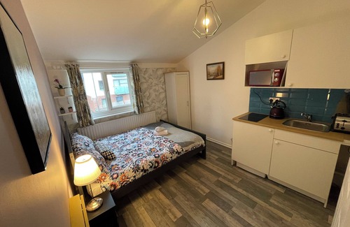 Finsbury Park Apartment | City Nest Studio #3
