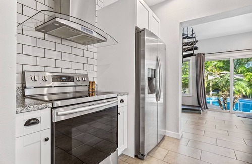 Tampa Heights House | City Oasis - Centrally located, family-sized house w/pool & sun room